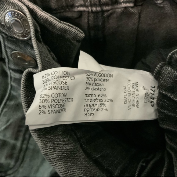 NWT Black Tape_ Zoe High Rise Black Denim Skirt Size 18 - Picture 10 of 10
